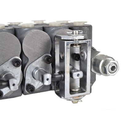 _Styringsblok / ventilblok til minigraver 48102