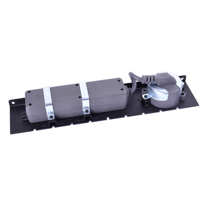 230 volt panel til 8 - i en arbejdsbord