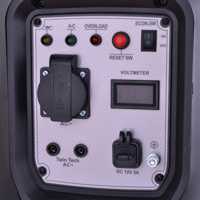 Lutian digital generator 2300 watt